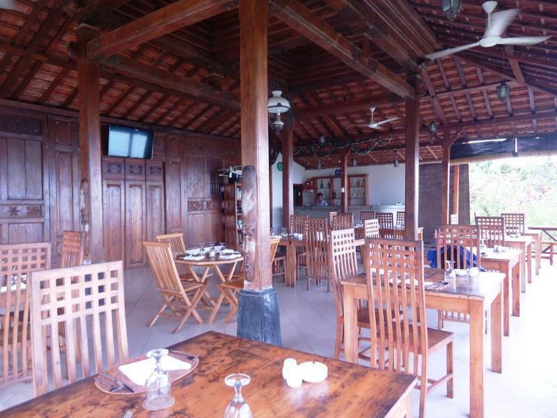 Lembongan Cliff Villas Exterior photo